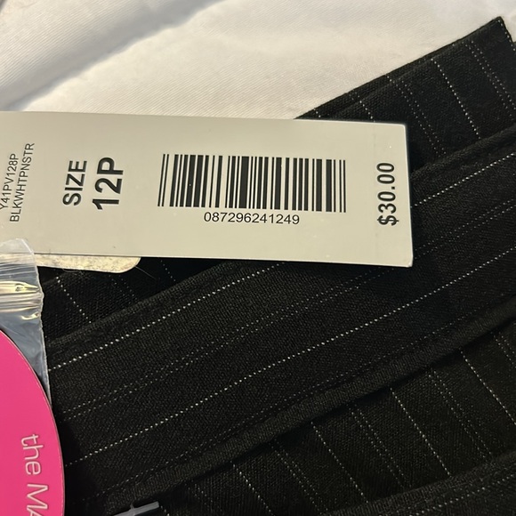 Investments Petite Madison Ave pinstripe pants - Picture 7 of 10